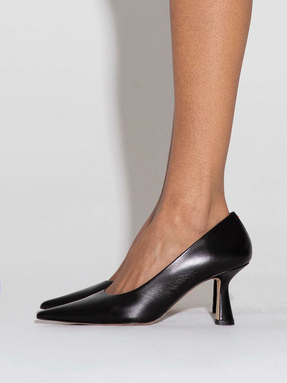 Zandra Chiseled Pumps