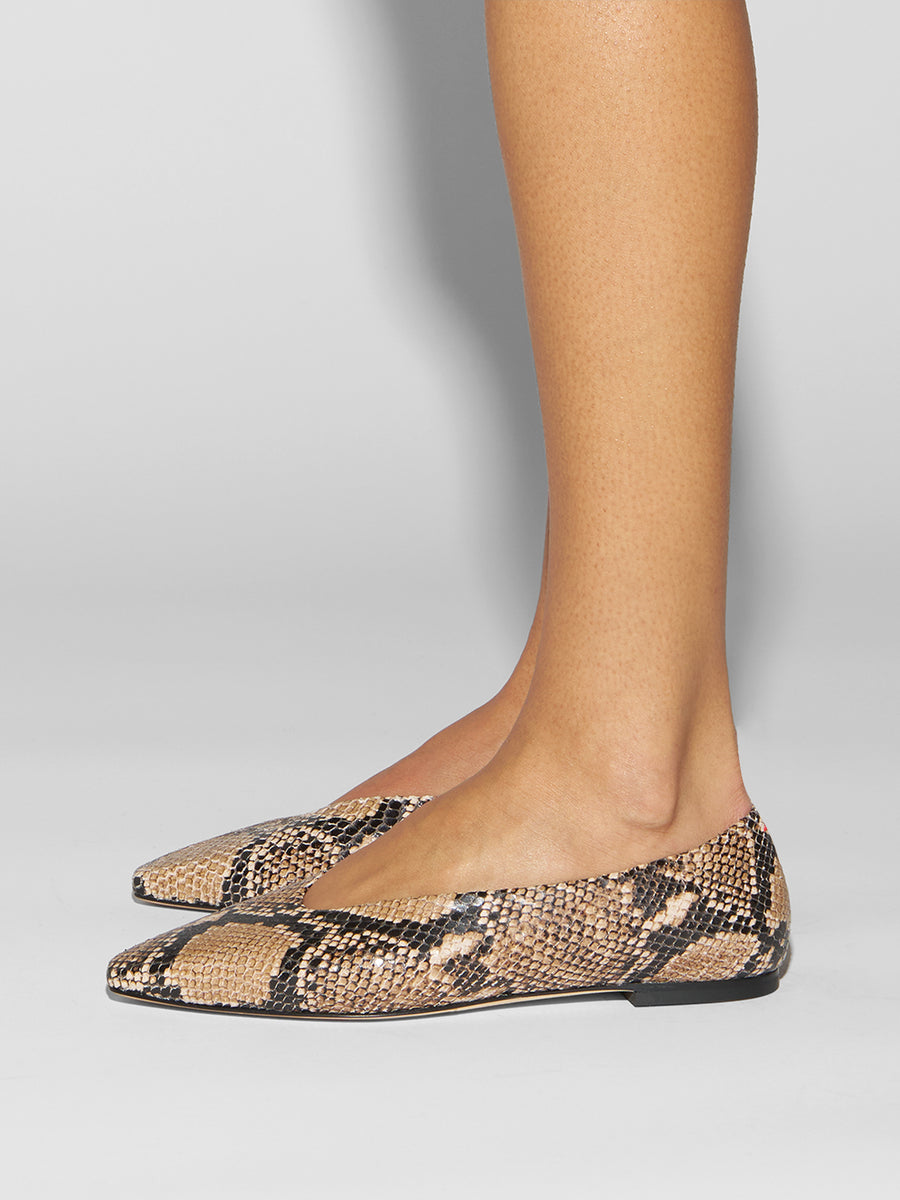 Aeyde | Betty Leather Flats for Women | Hazelnut Snake | Square Toe | Flat Heel | How to Style