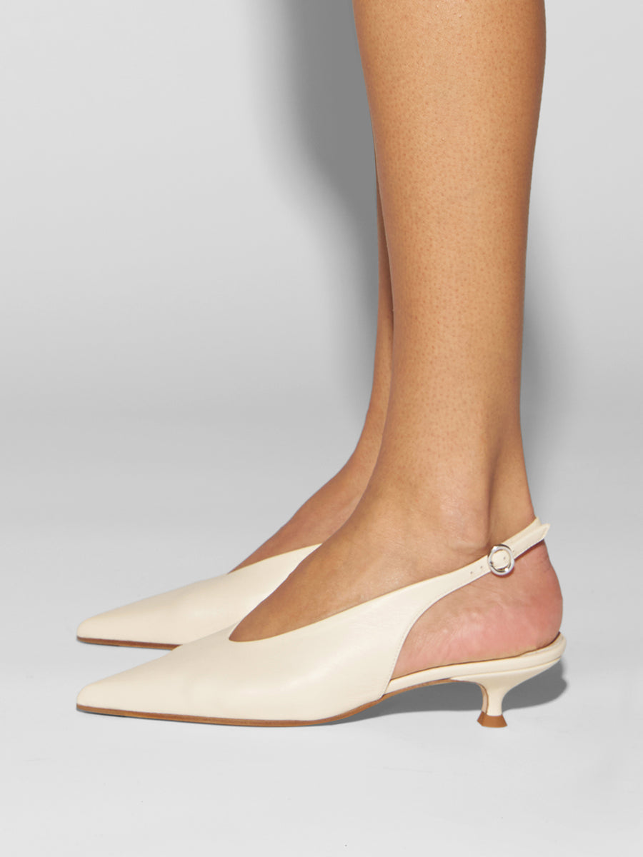Aeyde | Camila Leather Pumps for Women | Creamy Nappa | Pointed Toe | Mid Heel | How to Style