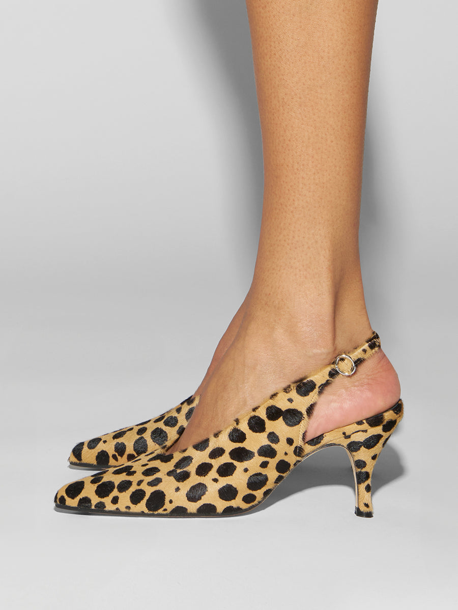 Carla Leopard Pumps