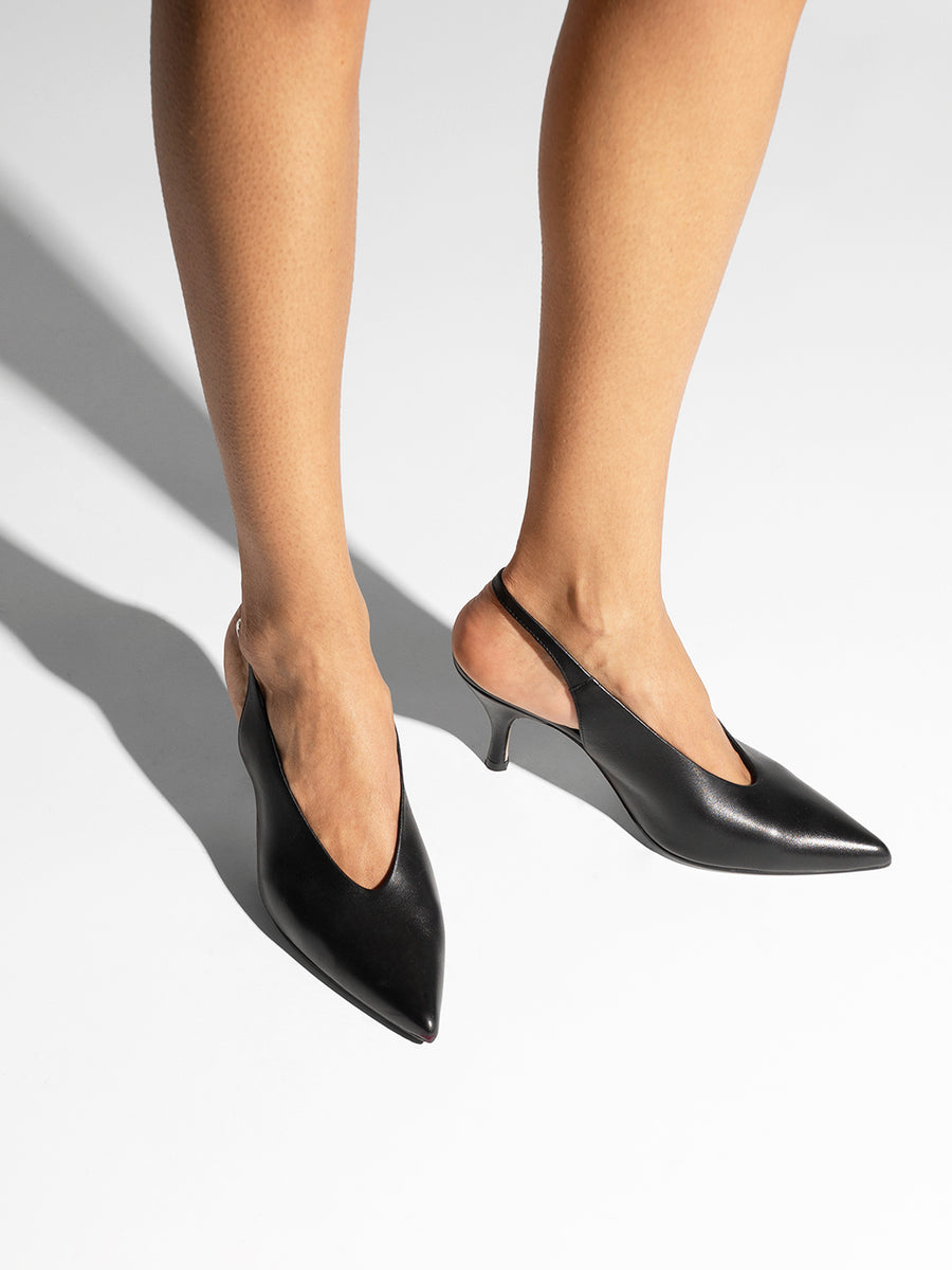 Aeyde | Carla Leather Pumps for Women | Black Nappa | Pointed Toe | High Heel | On Feet