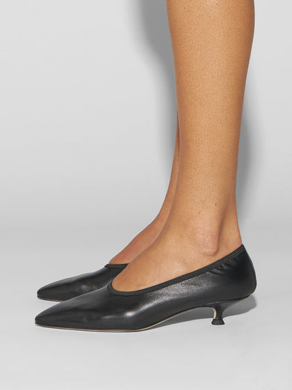 Aeyde | Hermia Leather Pumps for Women | Black Nappa |  | Mid Heel | How to Style
