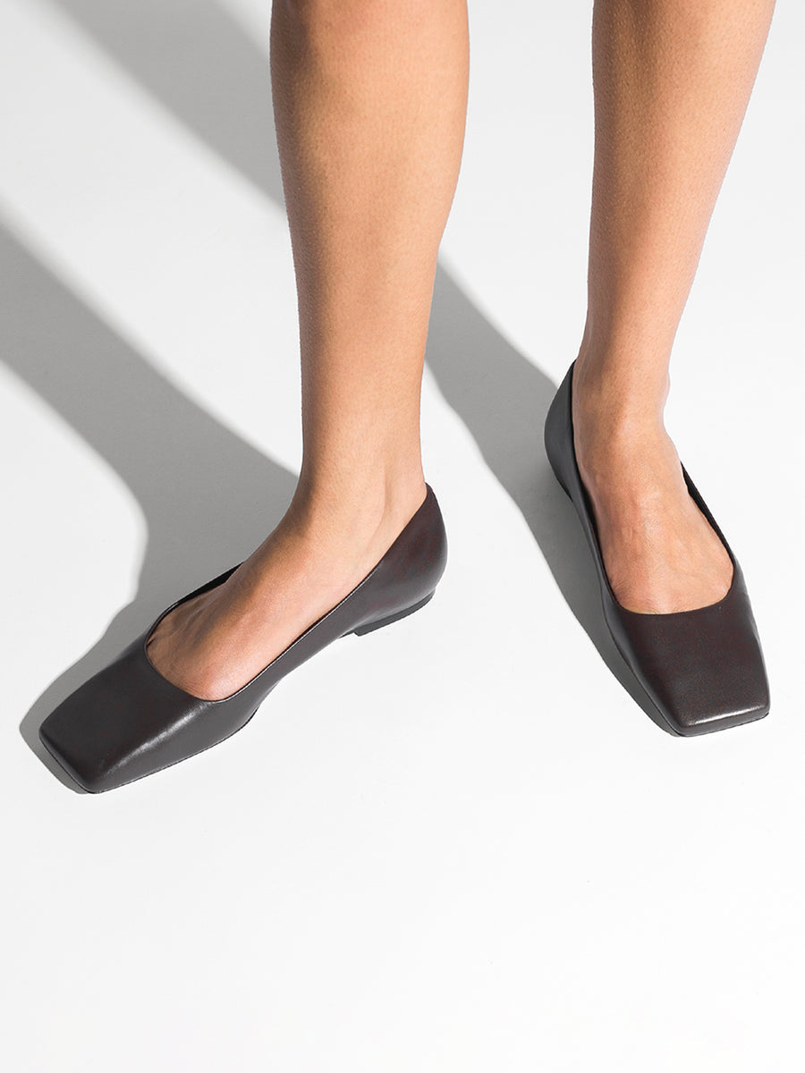 Aeyde | Matti Square-Toe Flats Leather Flats for Women | Moka Nappa | Square Toe | Flat Heel | On Feet