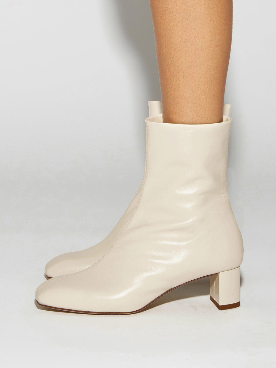 Aeyde | Millie Leather Ankle Boots for Women | Creamy Nappa | Square Toe | Low Heel | How to Style