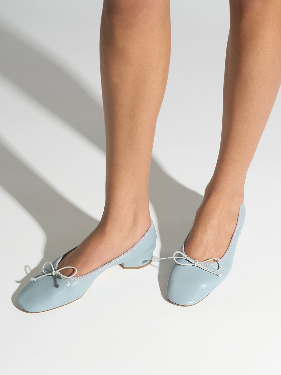 Aeyde | Onda Leather Flats for Women | Glass Nappa | Round Toe | Low Heel | On Feet