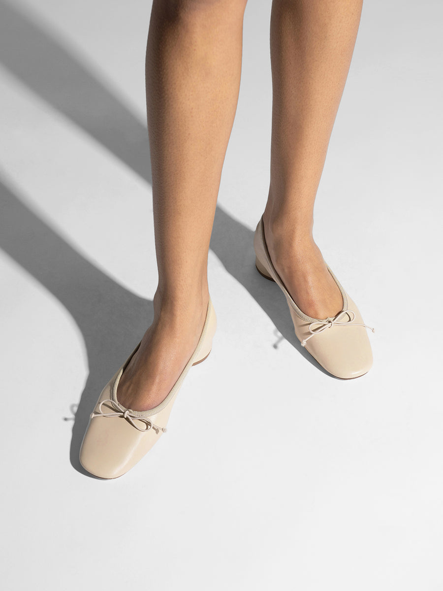 Aeyde | Onda Leather Flats for Women | Sand Nappa | Round Toe | Low Heel | On Feet