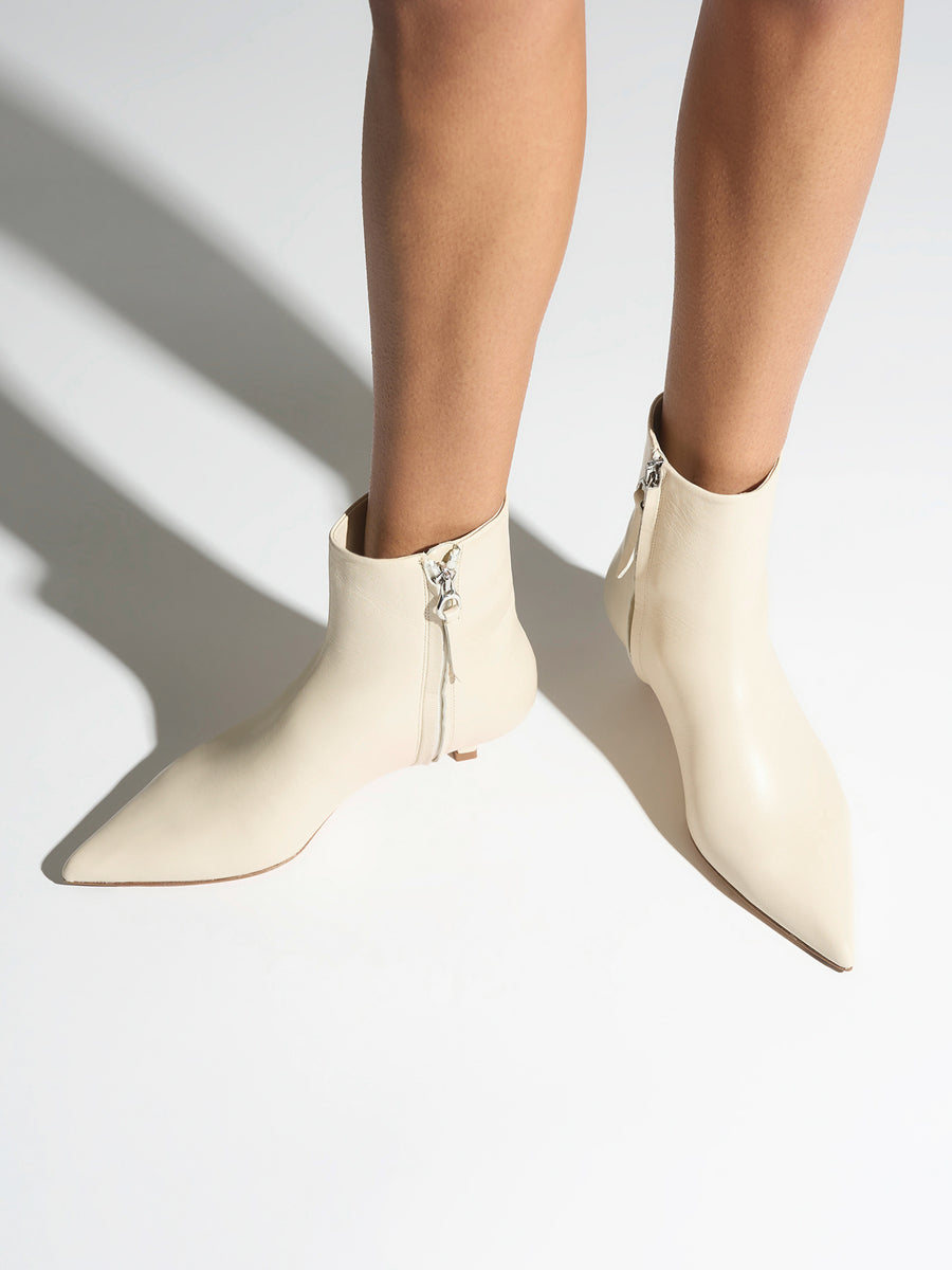 Aeyde | Sofie Leather Ankle Boots for Women | Creamy Nappa | Pointed Toe | Low Heel | On Feet