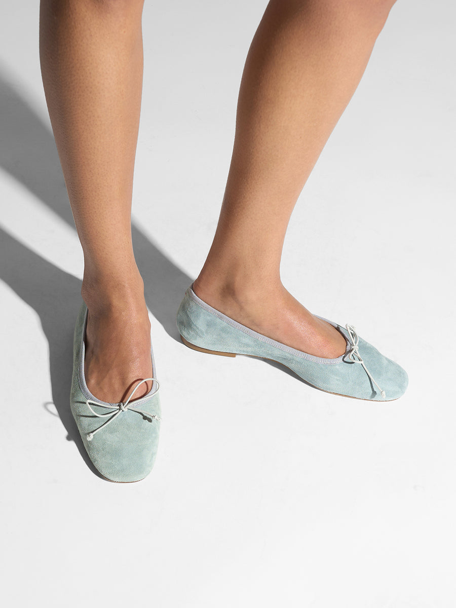 Aeyde | Tiby Leather Flats for Women | Glass Suede | Round Toe | Flat Heel | On Feet