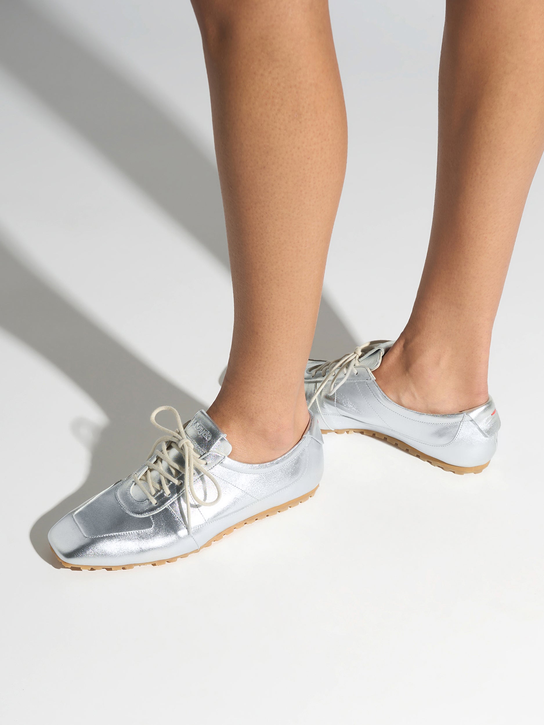 Uma Slim Sneakers - Image 2