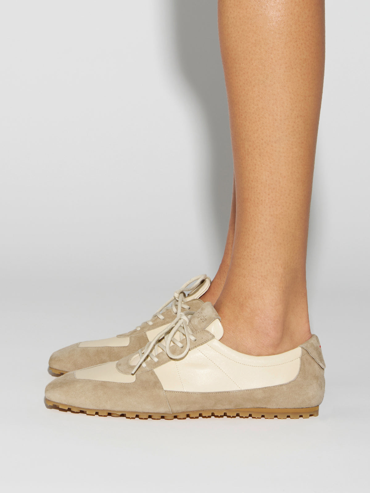 Uma Slim Sneakers