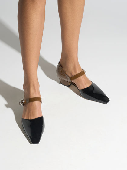Aeyde | Yara Leather Pumps for Women | Tobacco/Black Patent | Square Toe | Mid Heel | On Feet