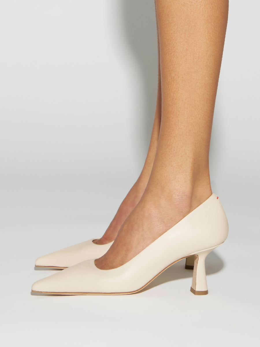 Aeyde | Zandra Leather Pumps for Women | Creamy Nappa | Pointed Toe | High Heel | How to Style