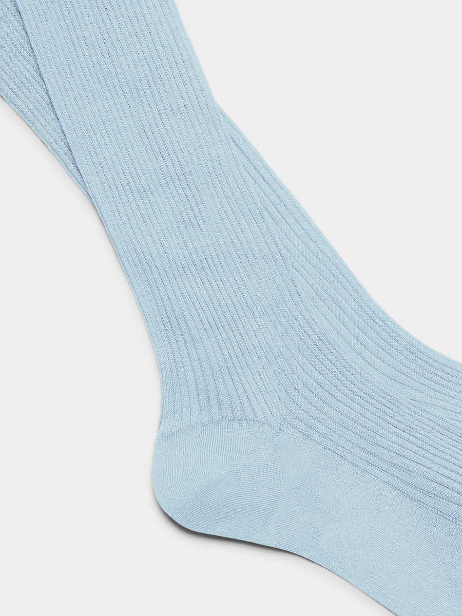 Aeyde | Jory Silk Socks for Women | Glass Silk | Luxury Materials | Handmade in Italy | Material Details