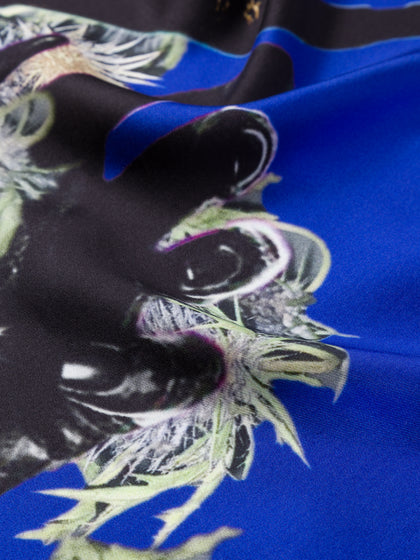 Aeyde | Aino Small Scarves for Women |  | Luxury Materials | Handmade in Italy | How to Style